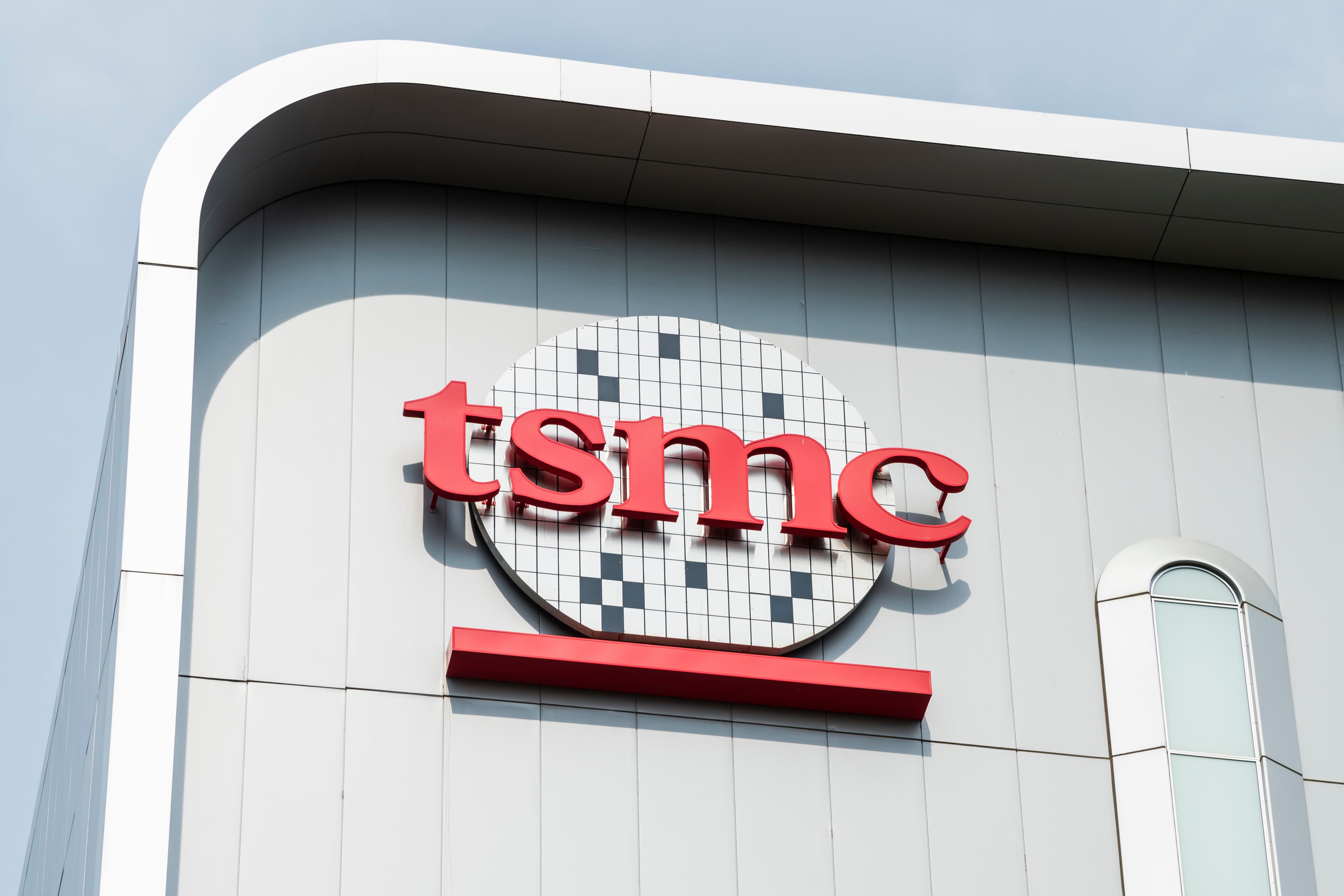 TSMC Chases Soaring AI Demand