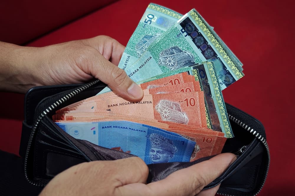 Ringgit likely to stay range-bound next week amid US dollar and geopolitical risks