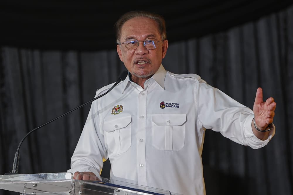 PM pays tribute to Karpal Singh, Sikh community, recalls hospital visits during detention