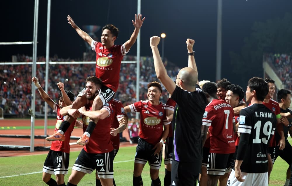Sabah’s ‘12th man’ powers Rhinos to Challenge Cup triumph in front of roaring Likas crowd