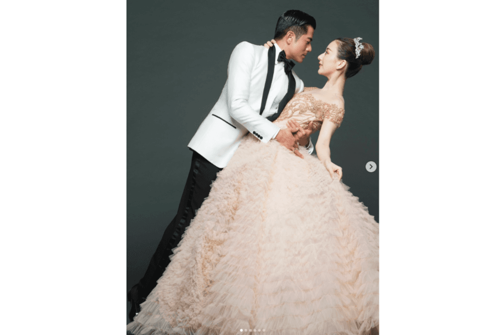 Aaron Kwok marks ninth wedding anniversary with Moka Fang, shares intimate celebration