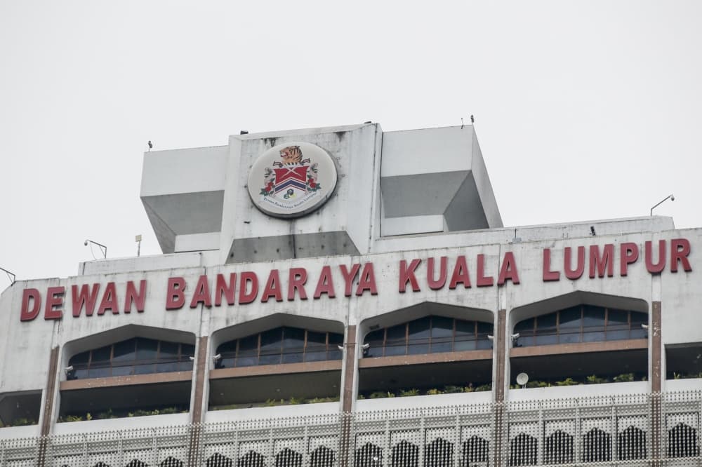 Ex-DBKL officer begins jail term after Court of Appeal upholds conviction over RM200,000 bribes