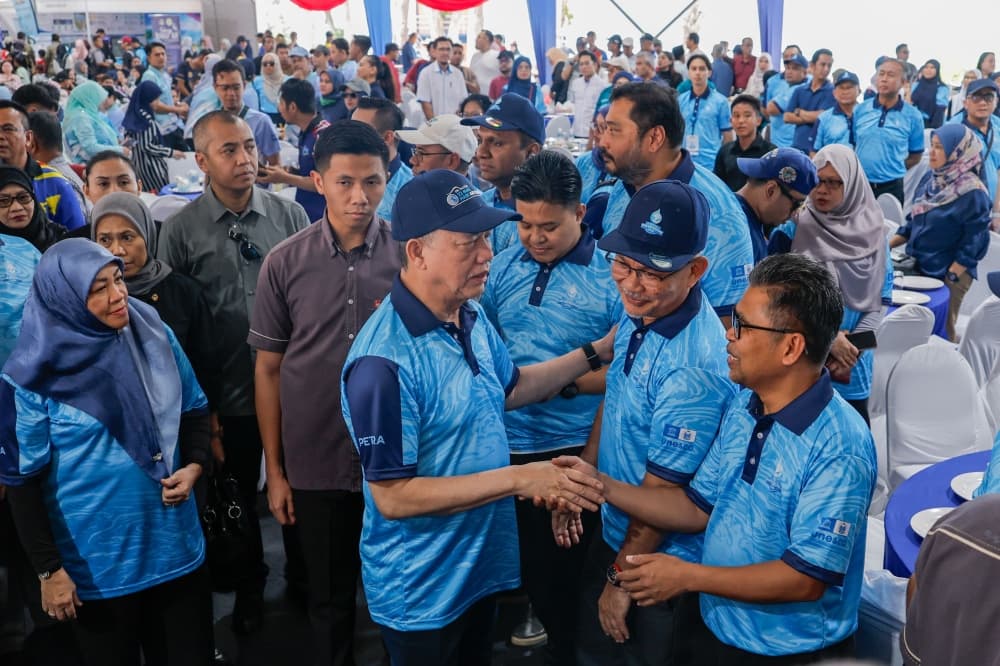 DPM Fadillah calls for institutions, experts to collaborate to document Sarawak’s multi‑ethnic history