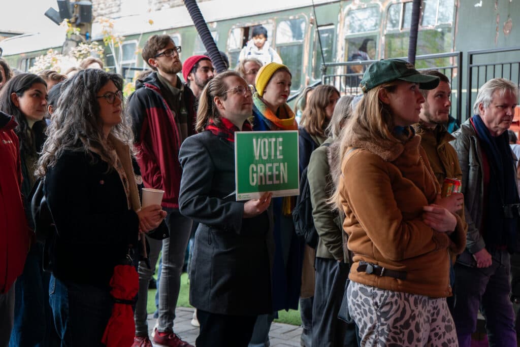 Comment les Verts britanniques veulent purger leur programme pour mieux gagner