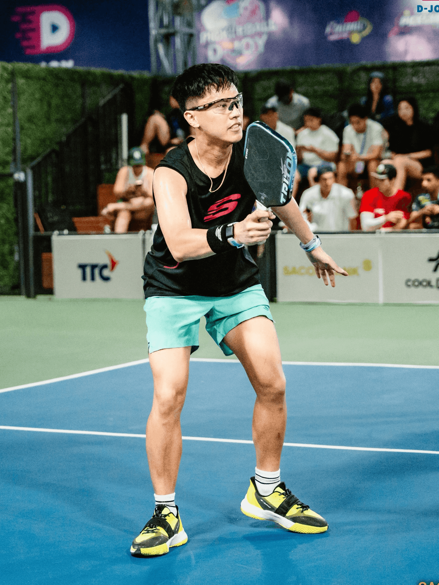 Getting into Pickleball? Here’s what to use on court