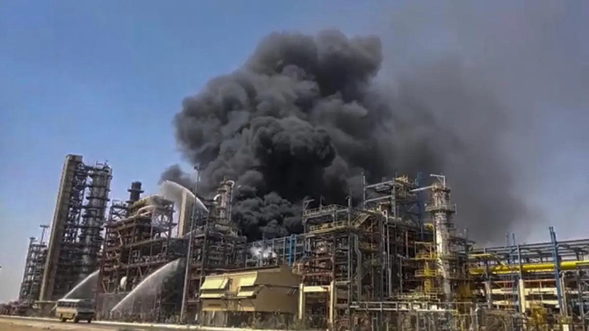 HPCL says leak likely caused refinery fire; CDU restart seen by mid-May