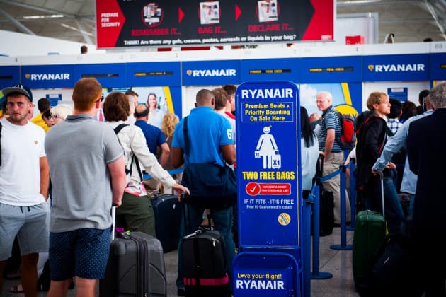 Check-in and bag drop desks for Ryanair flights will close earlier from November