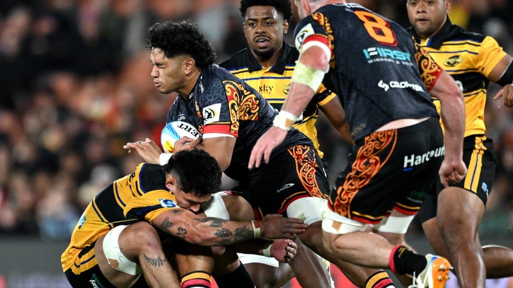 Wallace Sititi game-winner ends Hurricanes' streak in super point thriller