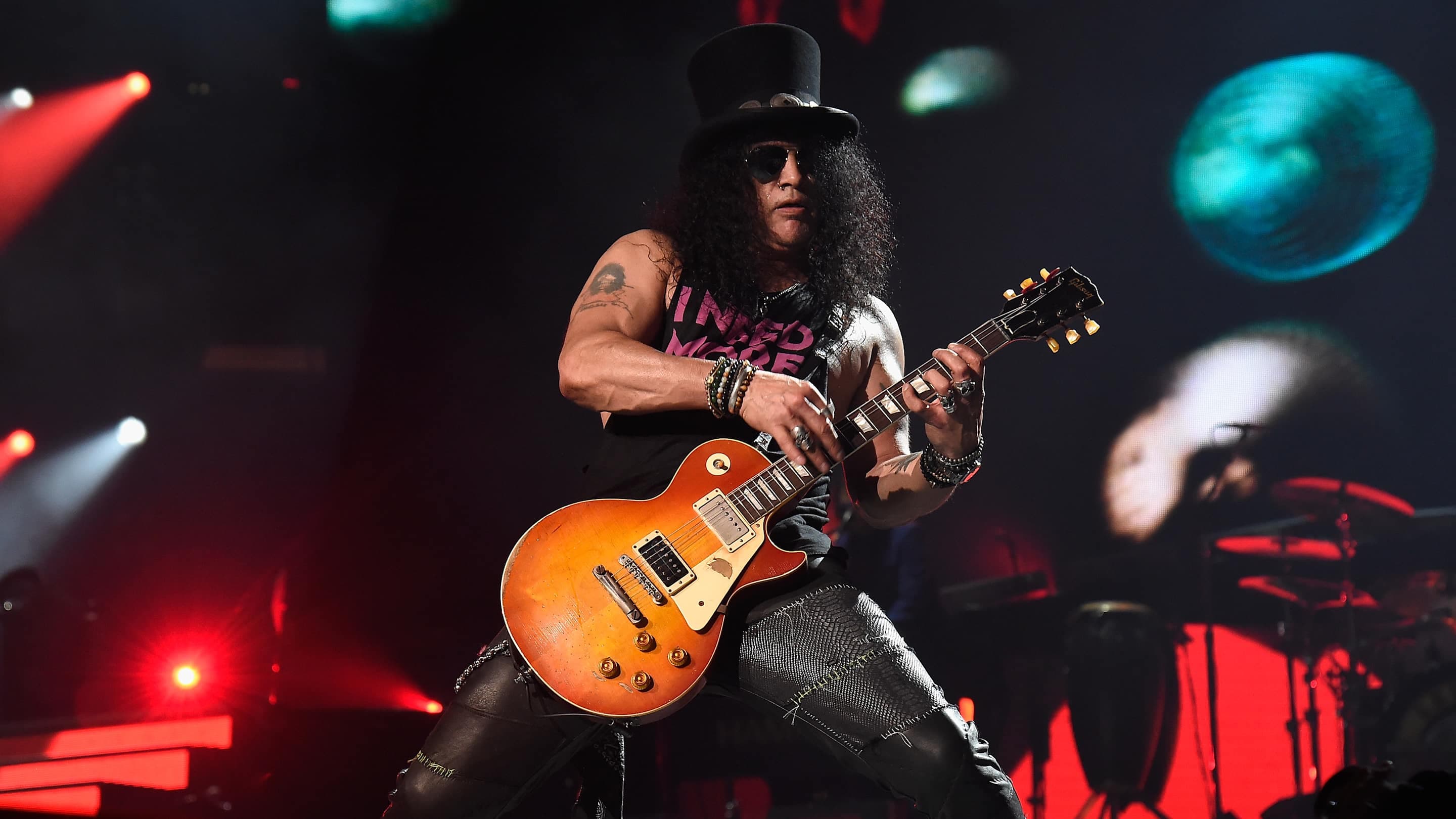 An Oral History of the "Sweet Child O' Mine" Intro Riff