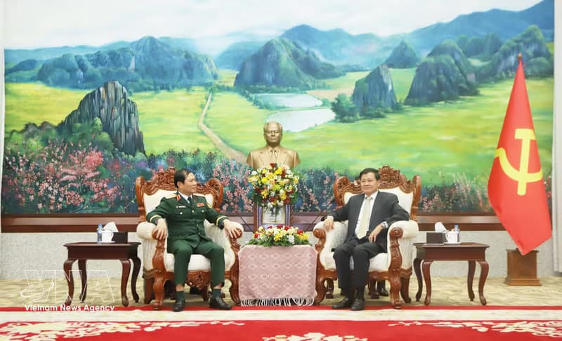 Vietnam – Laos military solidarity described as “special of the special”
