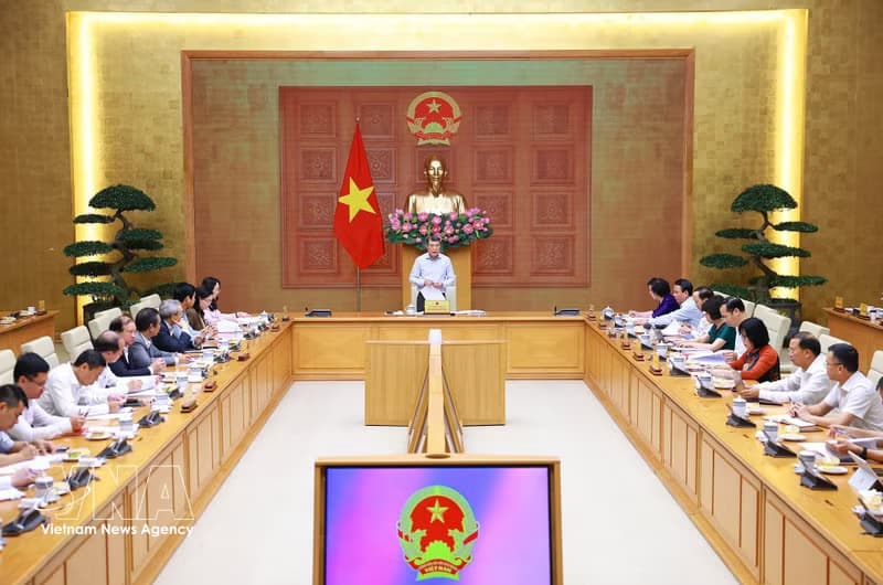 PM Le Minh Hung works with Ministry of Culture, Sports and Tourism