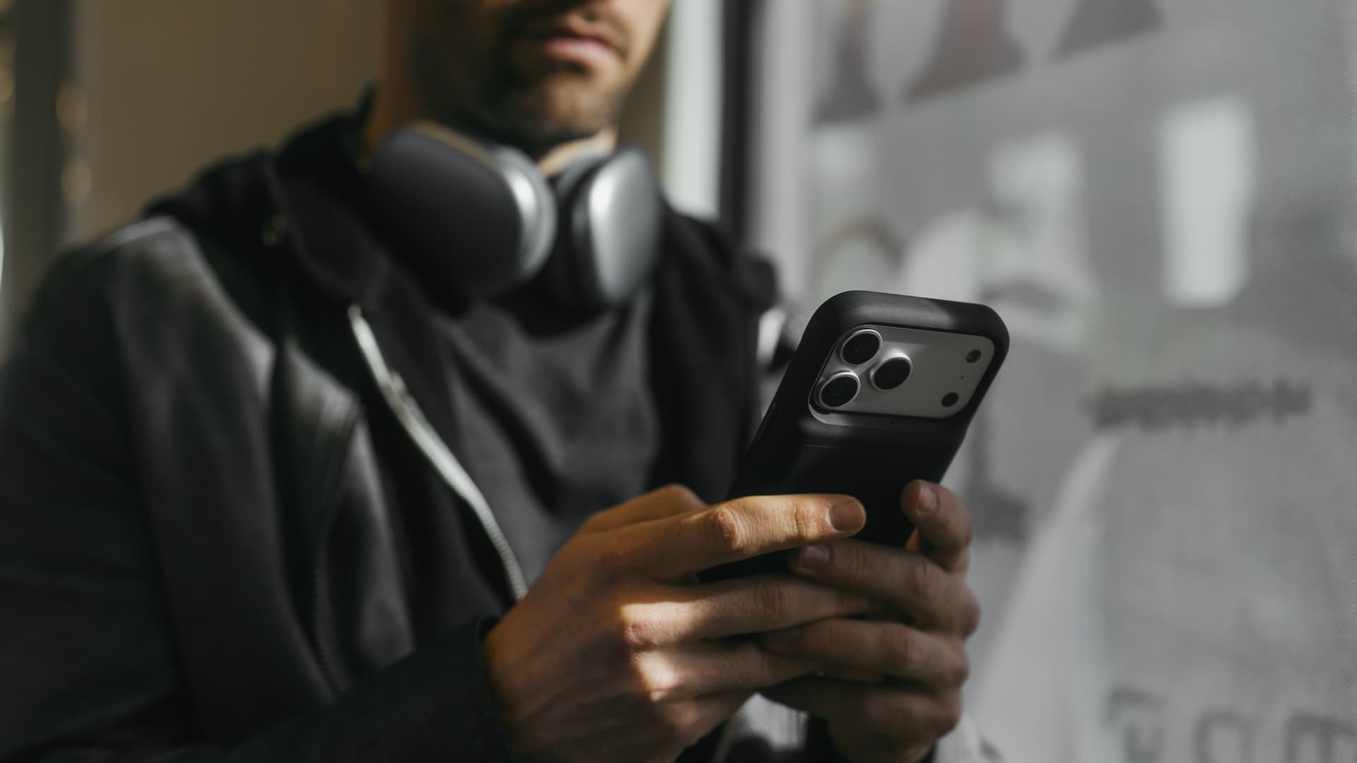 Your phone's Bluetooth audio quality depends on one hidden setting nobody knows about