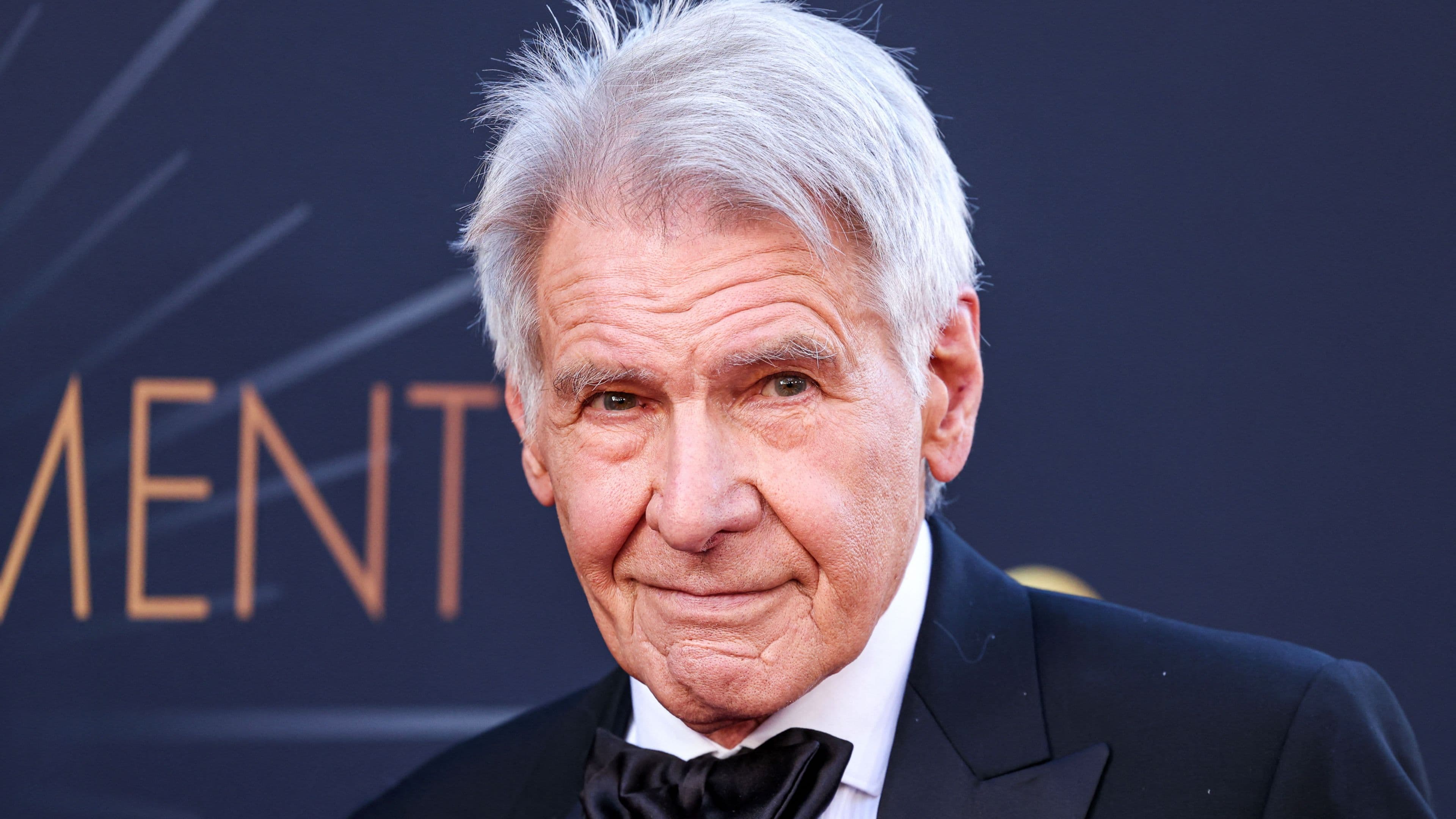 Harrison Ford's $775M Sci-Fi Hit Officially Releases On Hulu After Making 70x Its Budget