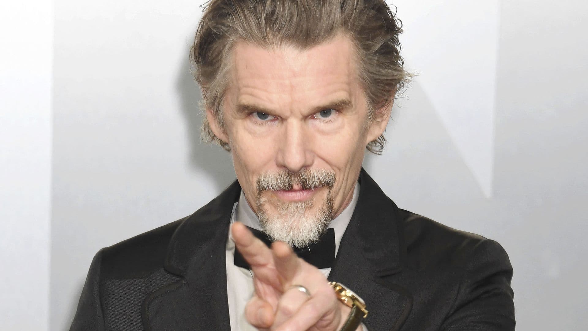 Ethan Hawke's Hit 3-Part Batman Series Officially Returns Next Month