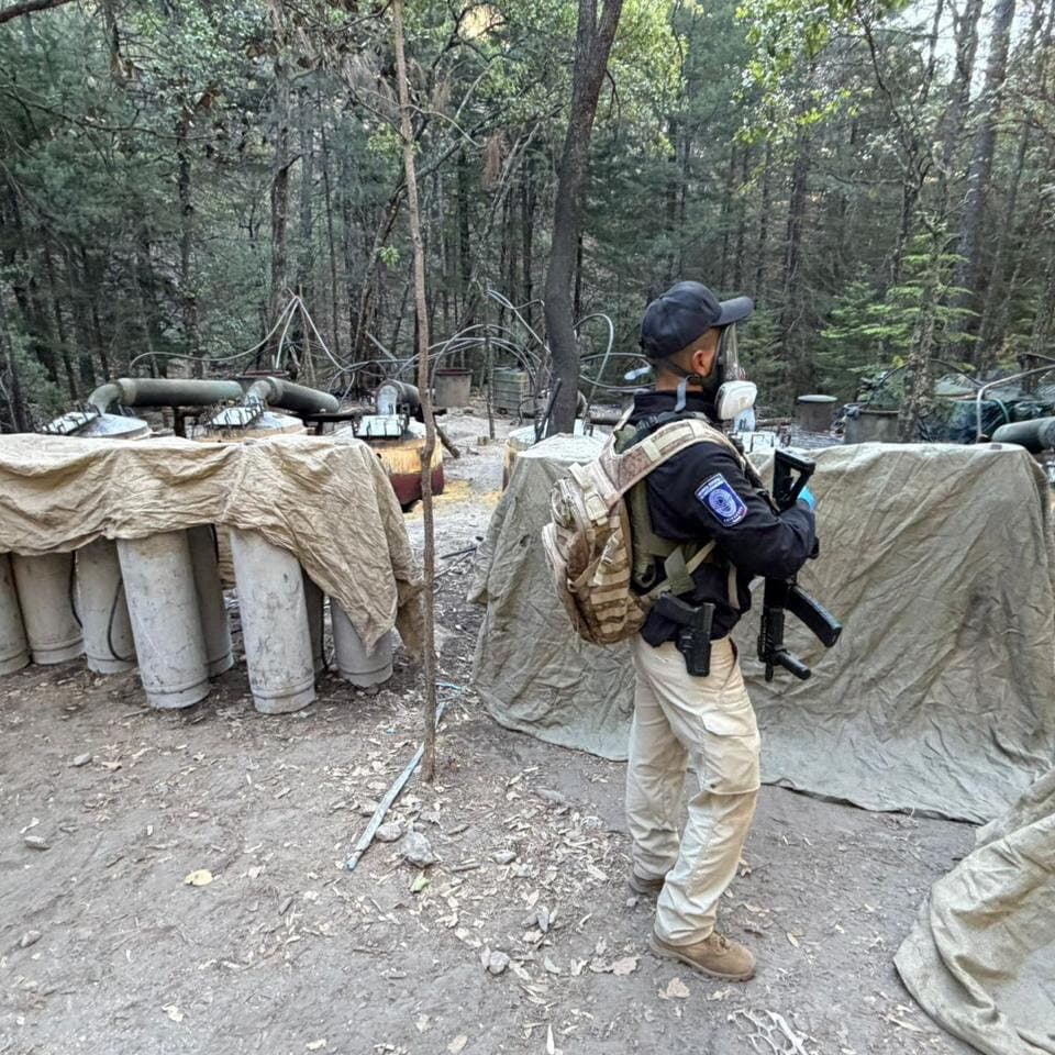 2 C.I.A. Officers Killed in Mexico Crash Lacked Proper Authorization