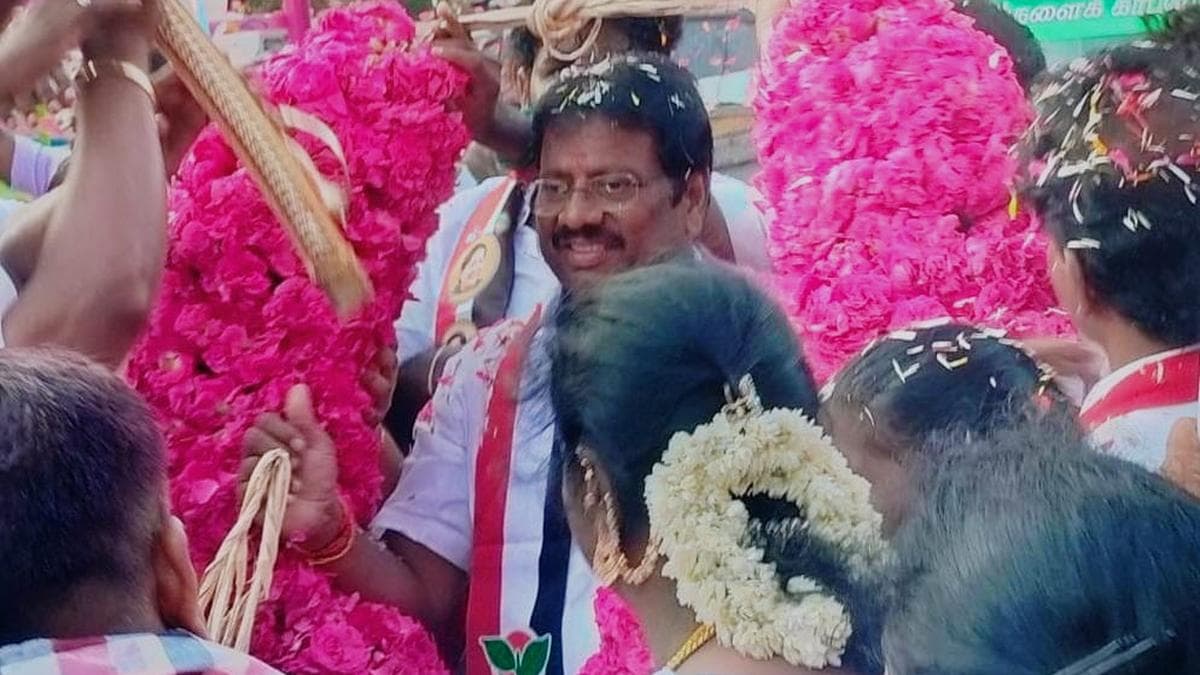 Sholinganallur AIADMK candidate says DMK failed to maintain assets that party created