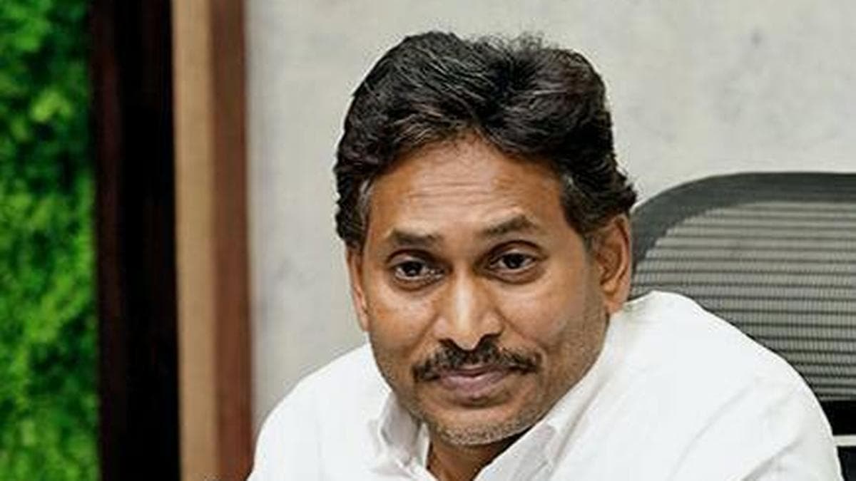 Jagan slams action against employee union leader