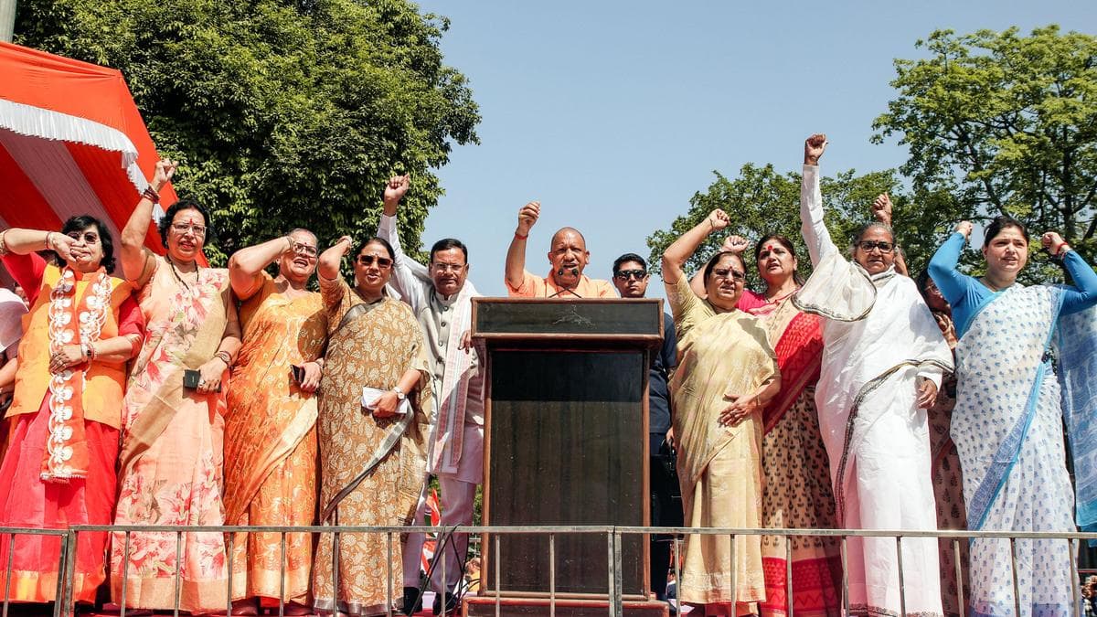 Yogi leads march against Opposition; Akhilesh predicts U.P. poll defeat