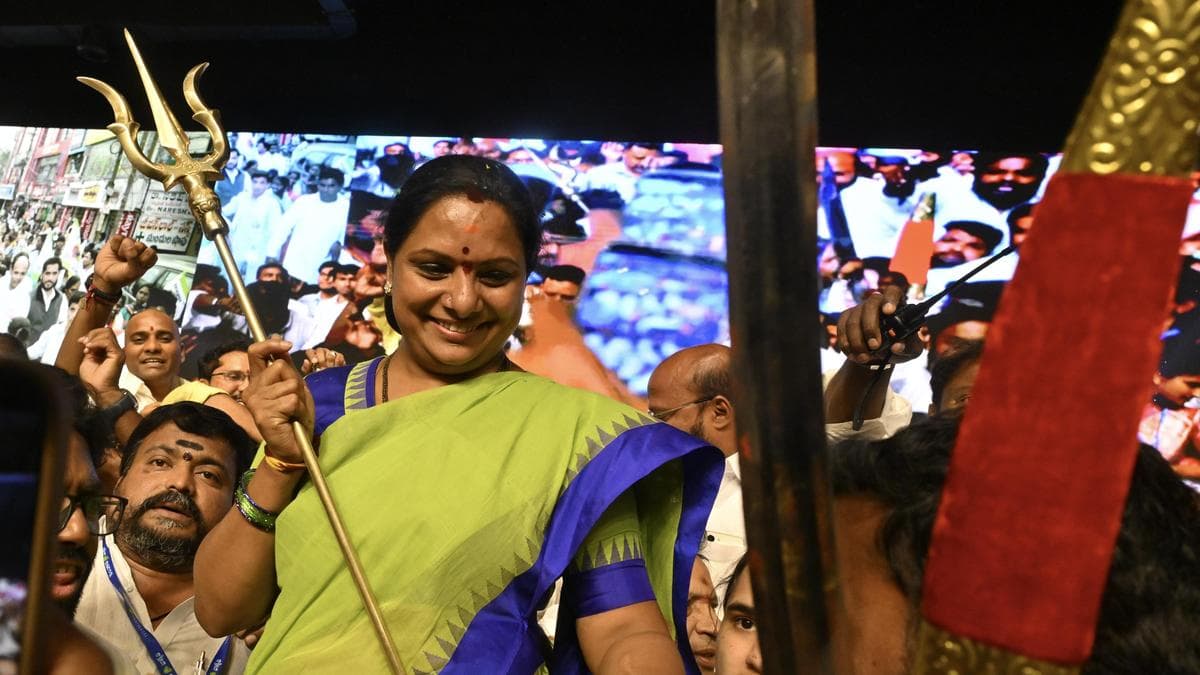 Kavitha floats ‘Telangana Rashtra Sena’, targets KCR and BRS
