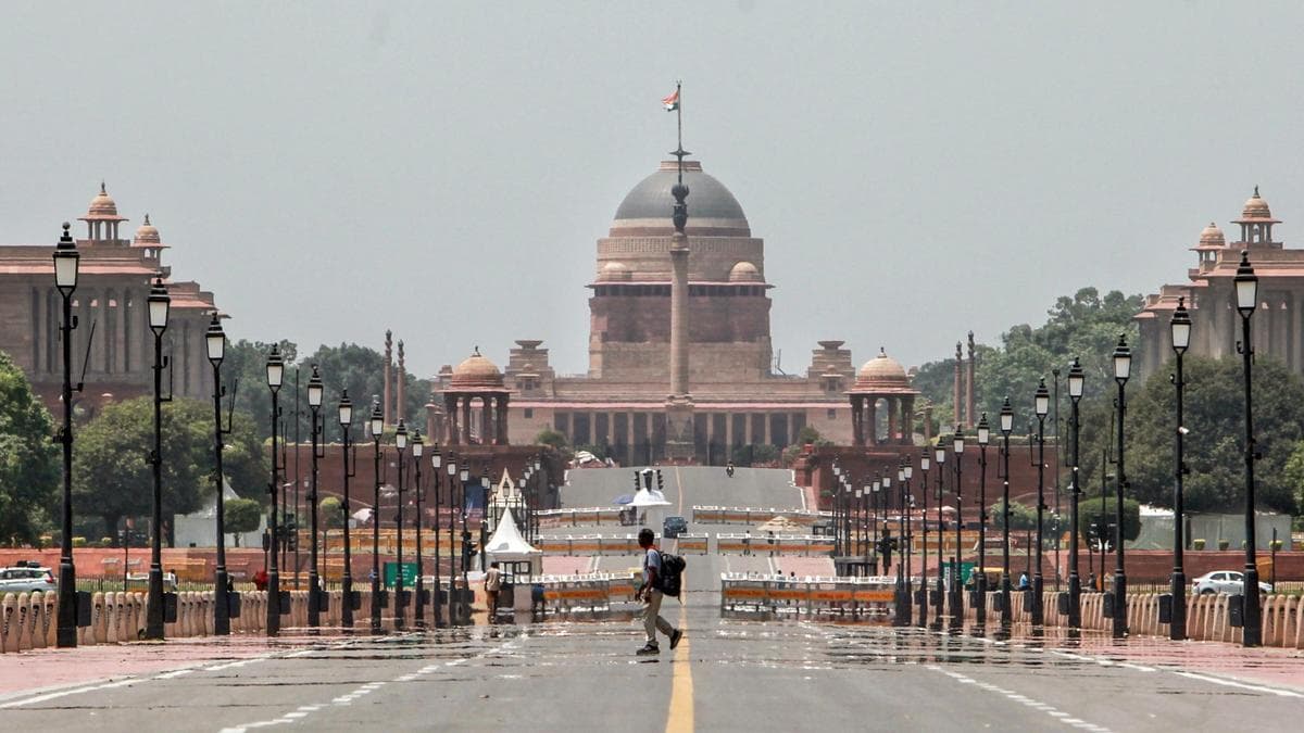 Mercury likely to touch 44 degrees Celsius in Delhi; IMD issues alert for heatwave-like conditions