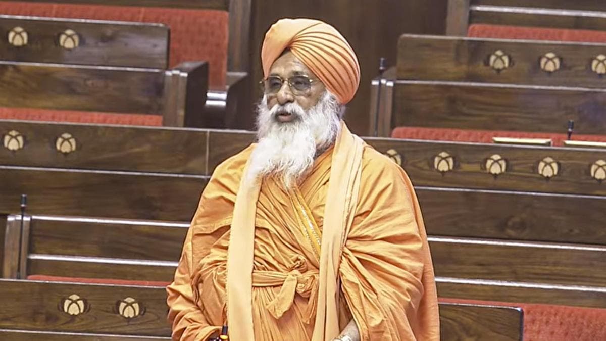 ‘Vikramjit Sahney called me to join ‘Azaad group’ but I refused’, claims AAP RS member Seechewal