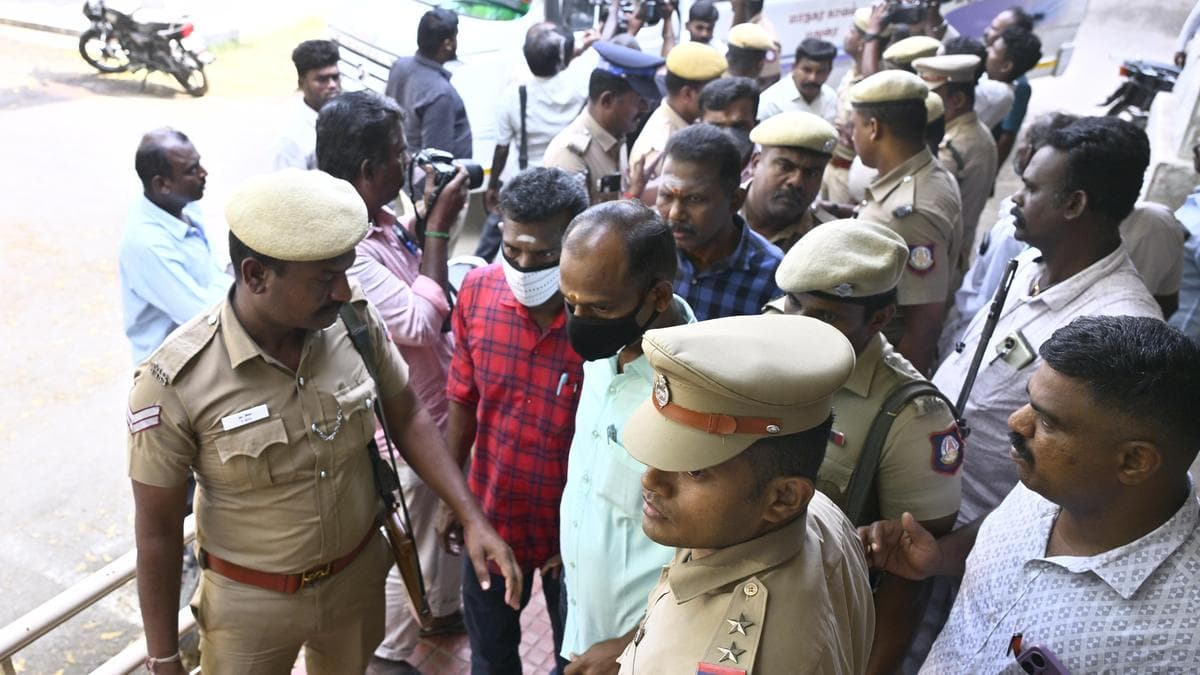 Madurai Bench orders notice to nine convicts in Sattankulam custodial death case