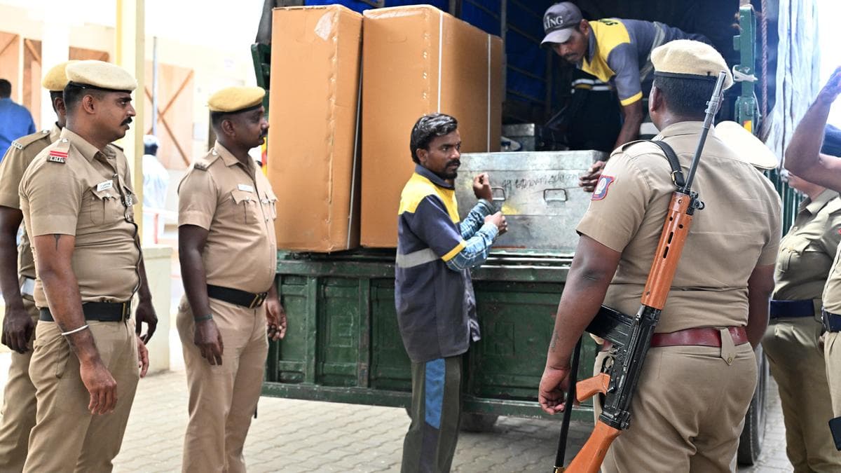 Policeman on poll duty dies of cardiac arrest in Salem