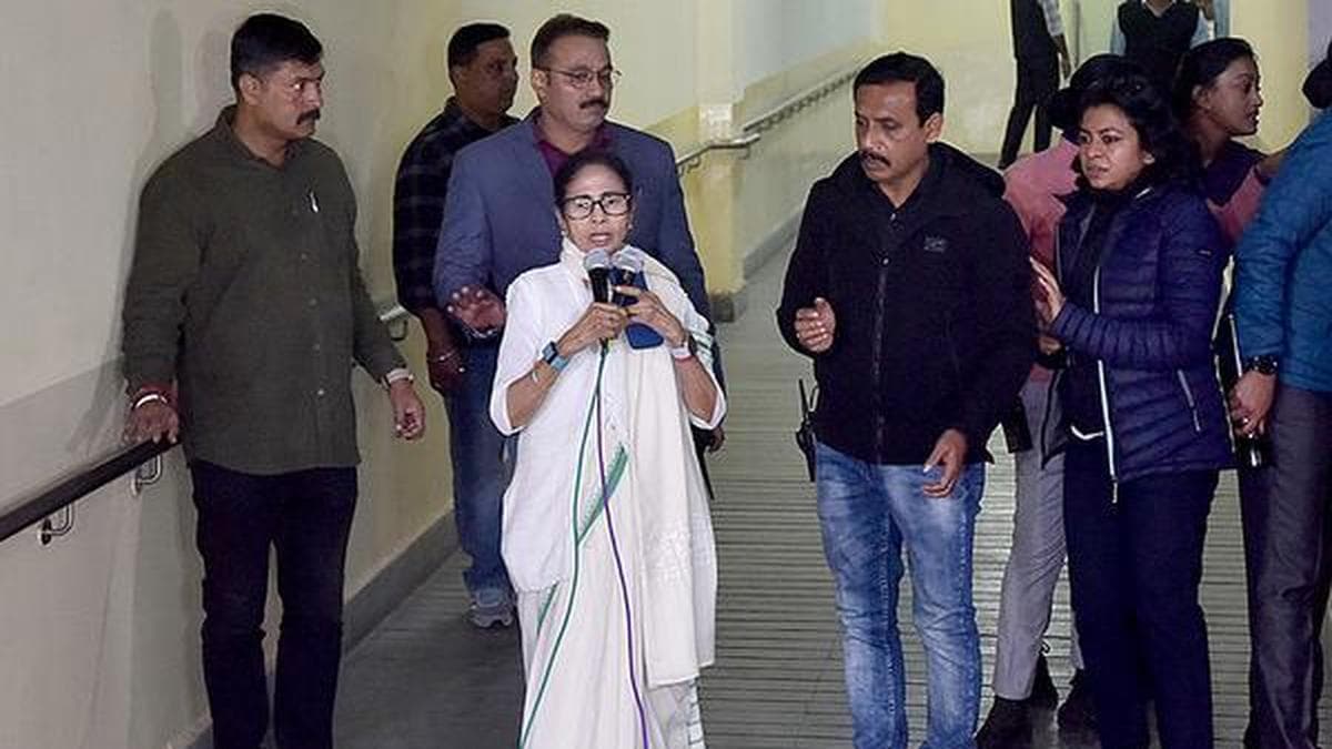 Chief Minister walking into an ongoing ED raid is not a Centre-State dispute, Supreme Court says