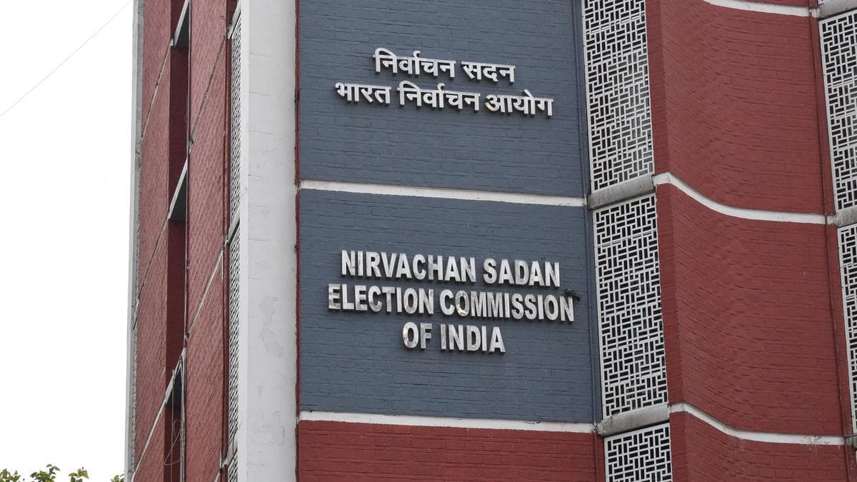 ECI orders suspension of five police officers in West Bengal for 'serious misconduct' during polls