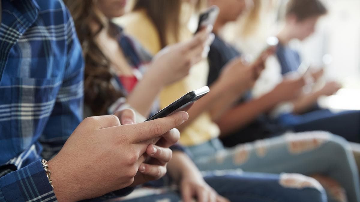 Turkish Parliament passes bill to restrict social media access for under-15s