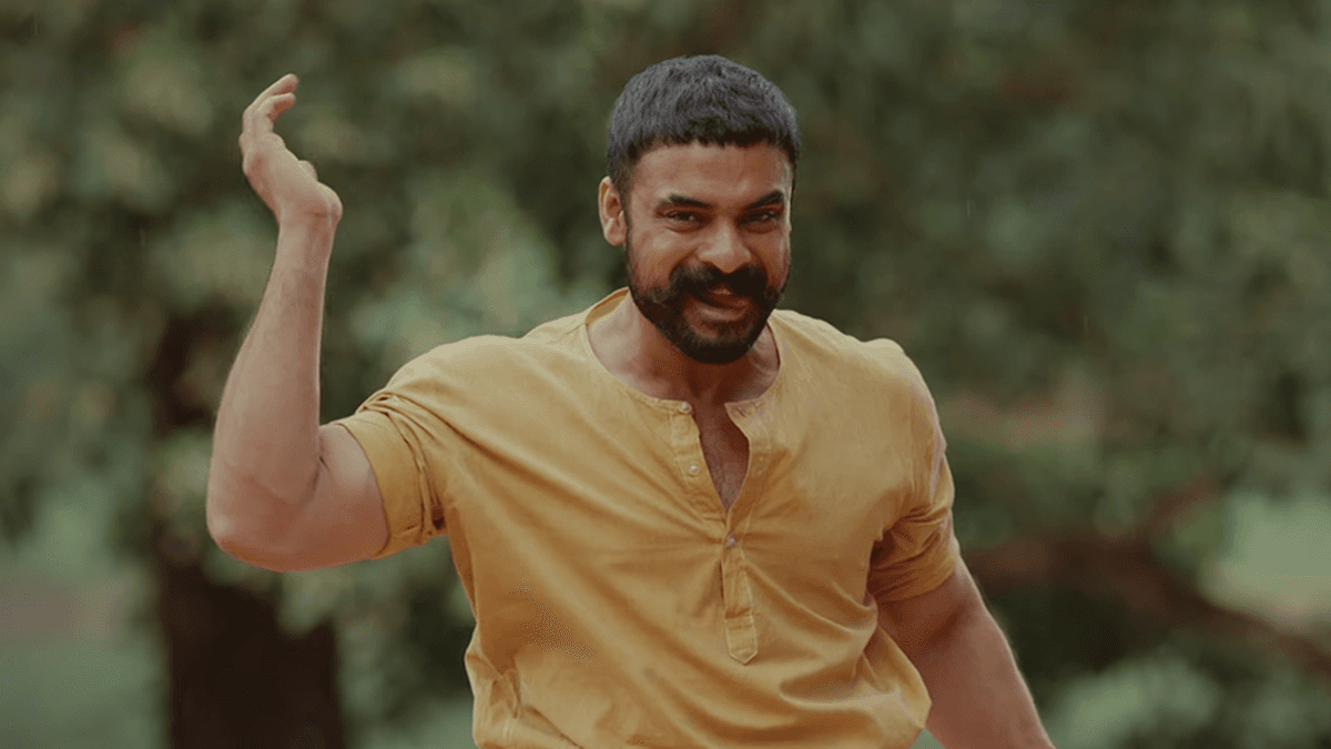 ‘Pallichattambi’ movie review: Tovino Thomas’ ahistorical period drama undone by heavy-handed approach