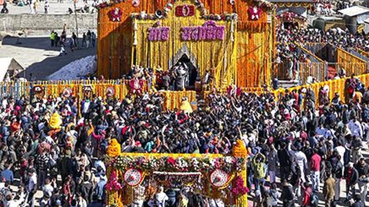 Day 1 of Kedarnath temple opening: Baroda man struggles to ferry deceased father’s body home