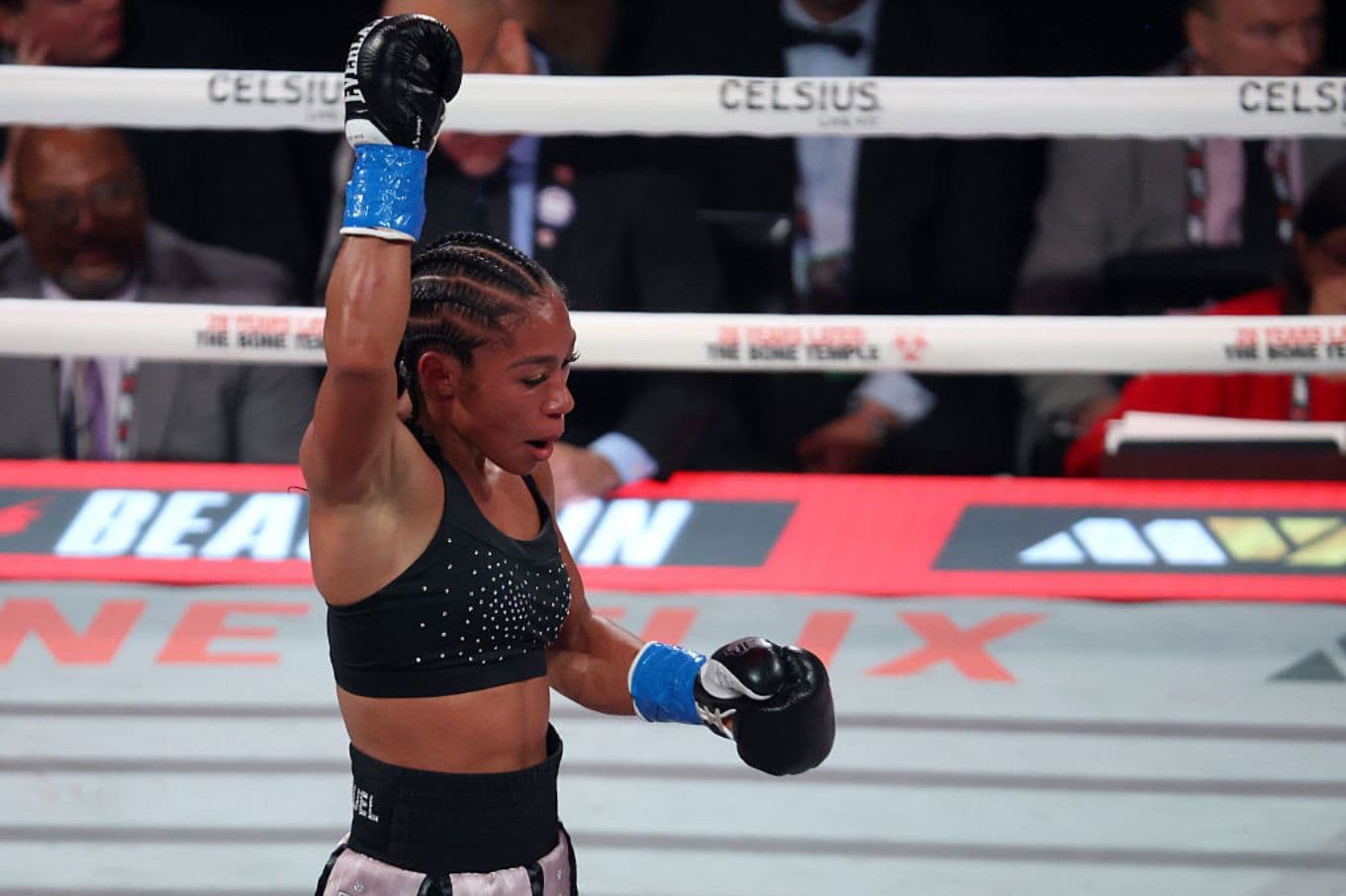 Alycia Baumgardner vs. Bo Mi Re Shin Livestream: Where to Watch the Title Boxing Match Online