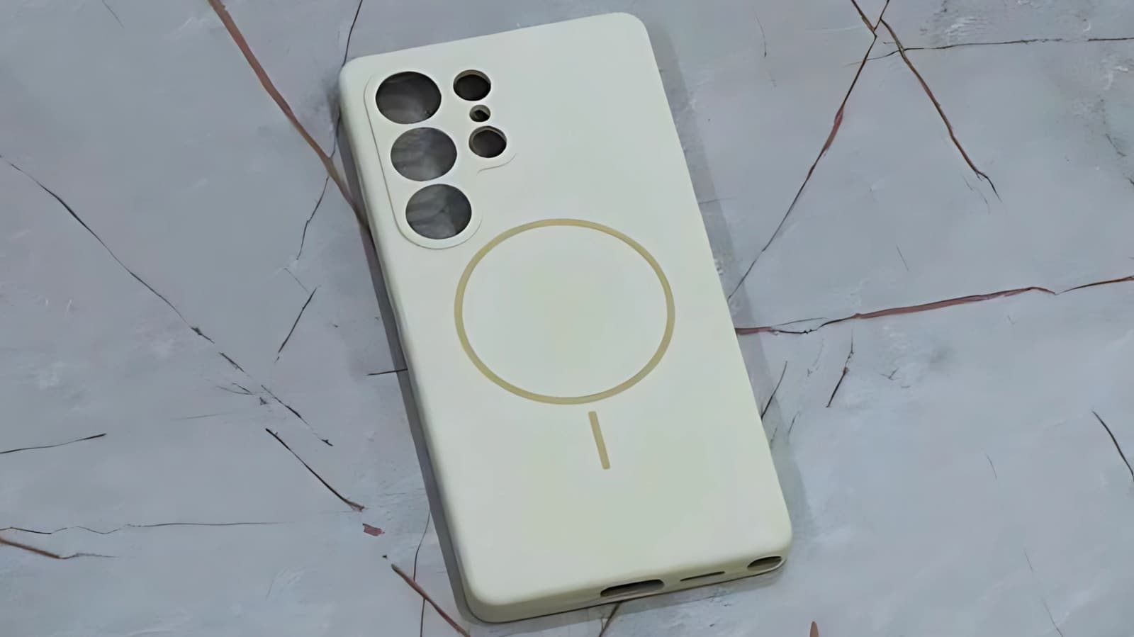 4 Android MagSafe Gadgets Worth Getting A New Phone Case For