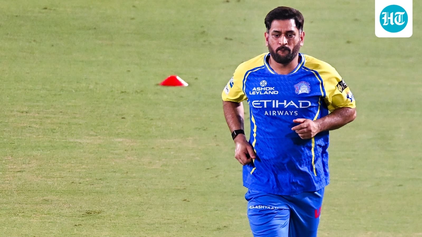 Sanjay Manjrekar blames CSK for mismanagement of MS Dhoni as India legend struggles to gain fitness even after 6 matches