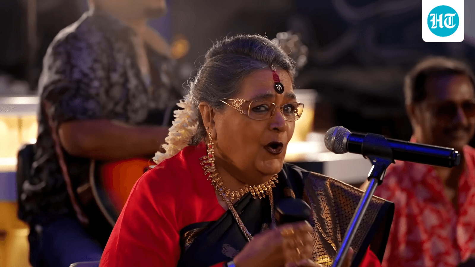 Usha Uthup, 78, flawlessly croons desi cover of Bailamos, stunned fans ask: 'But can Enrique Iglesias sing Ramba Ho'