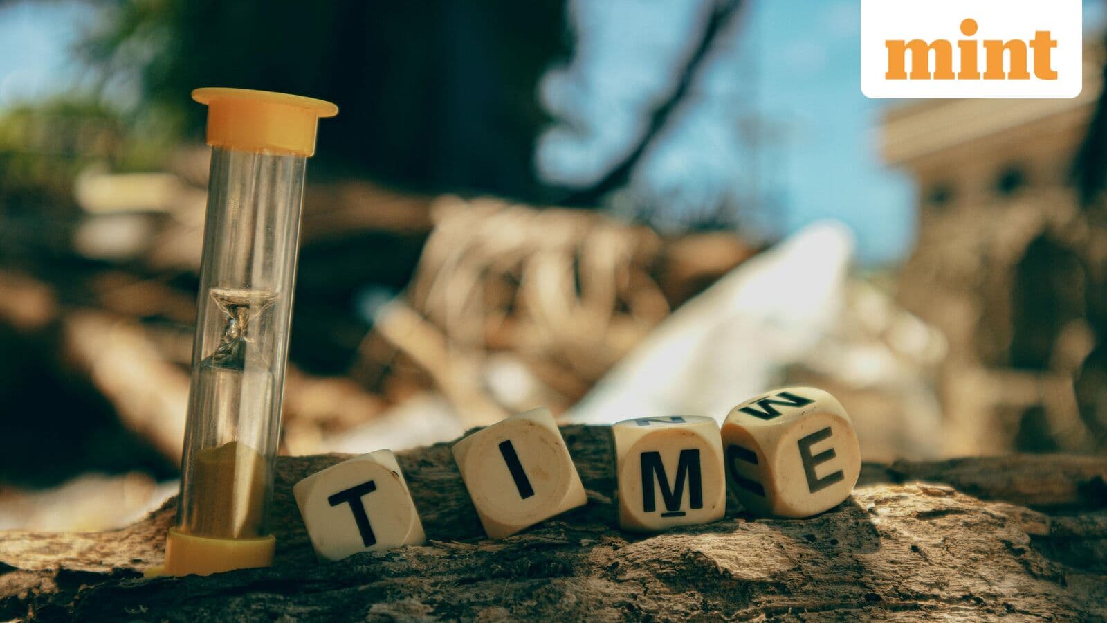 Quote of the Day by Les Brown: ‘If you are carrying strong feelings about past, they may hinder…’