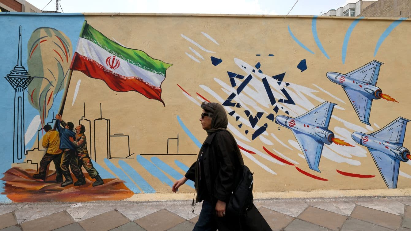 Iran executes civil defence official convicted of spying for Israel