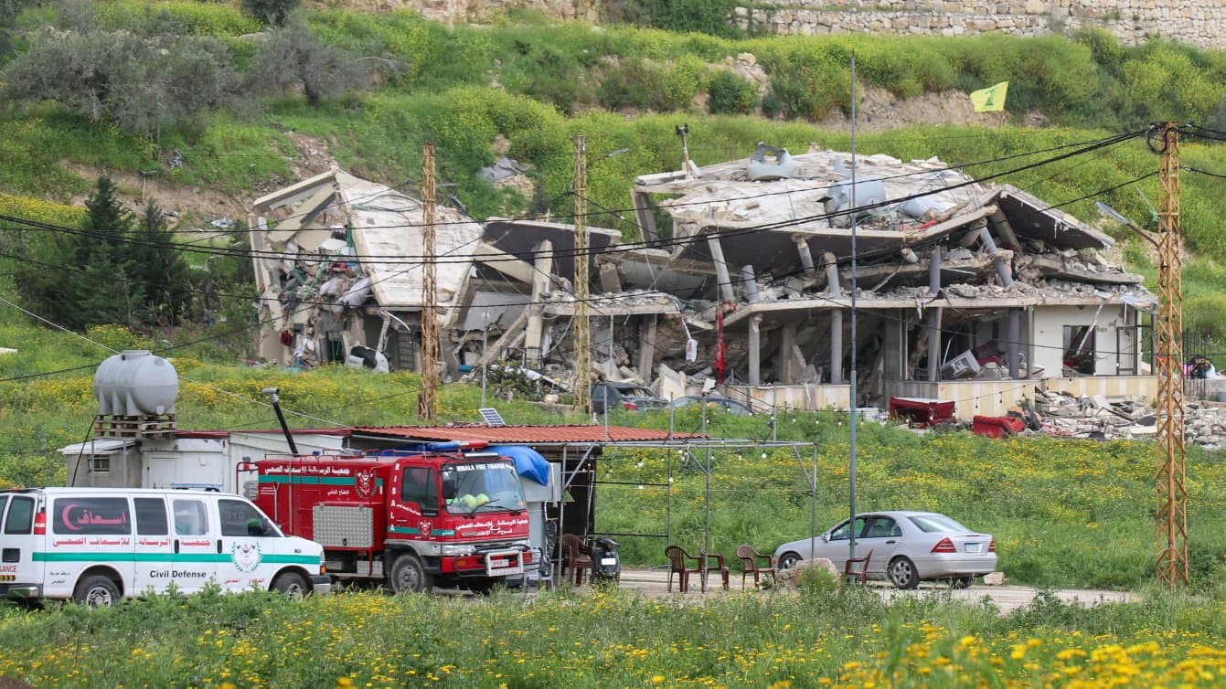 Israeli forces demolishing towns in Lebanon buffer zone, report says