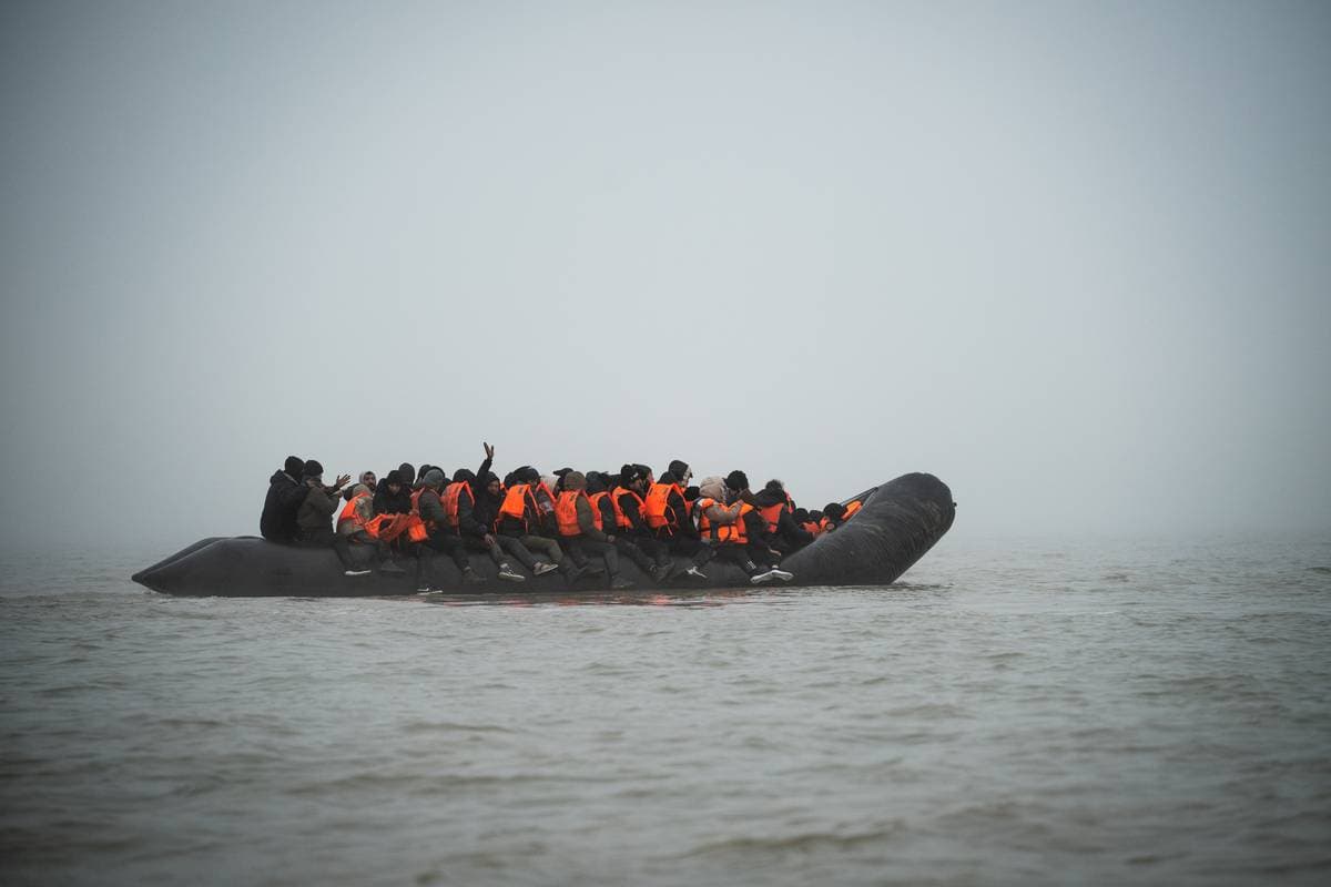 17 Somali migrants killed after boat capsizes off Algerian coast