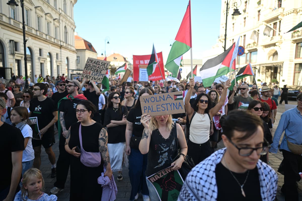 Study: 45 % of Poles say Israel’s actions resemble Nazi practices