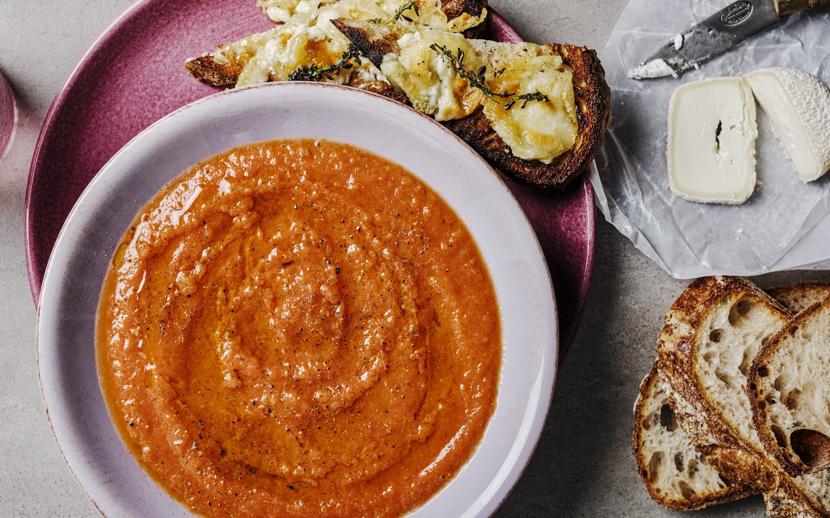 Roast tomato soup with goat’s cheese and thyme toasts